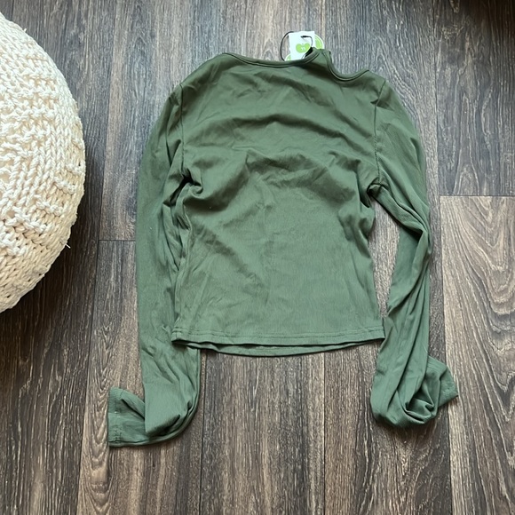 Cider Green Long Sleeve - Picture 3 of 3